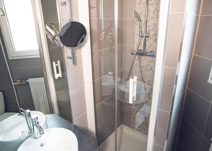 Отель Timhotel Gare Montparnasse 3*