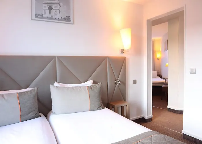 Timhotel Gare Montparnasse 3*
