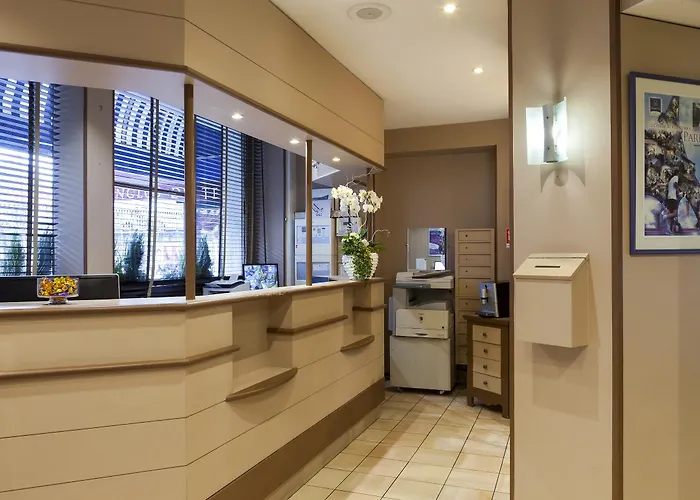 מלון Timhotel Gare Montparnasse 3*