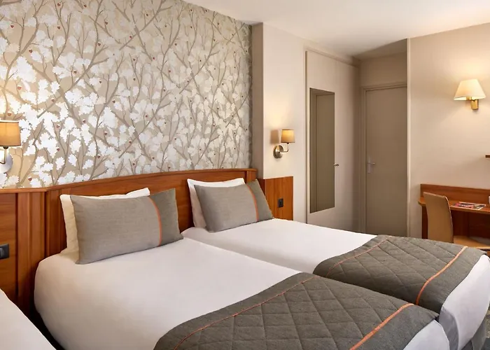 Timhotel Gare Montparnasse מלון 3*