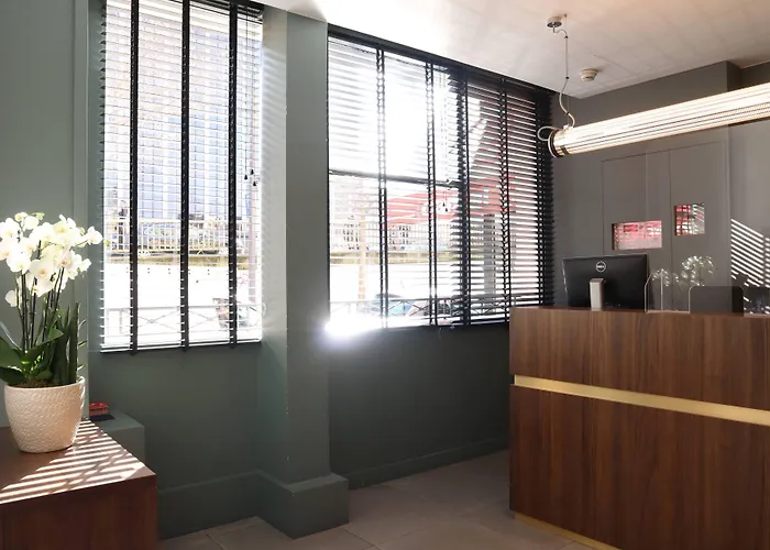 מלון Timhotel Gare Montparnasse