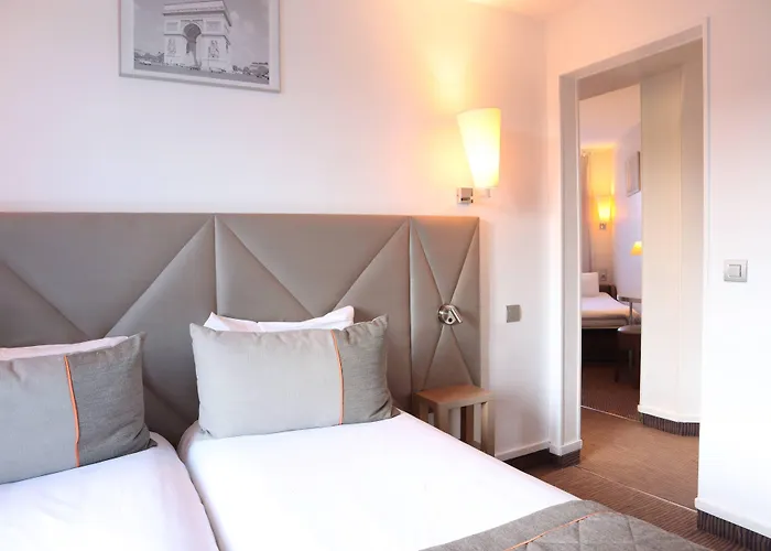 Timhotel Gare Montparnasse מלון 3*