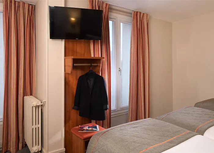 Hotel Timhotel Gare Montparnasse Paris