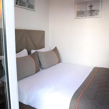 Отель Timhotel Gare Montparnasse 3*