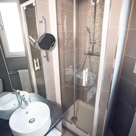 Отель Timhotel Gare Montparnasse 3*